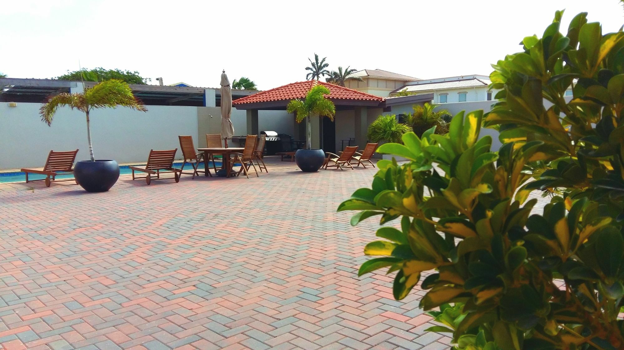 Dorado Eagle Beach Hotel Oranjestad Exterior foto